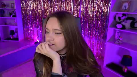 Aurora online show from 03.25.26