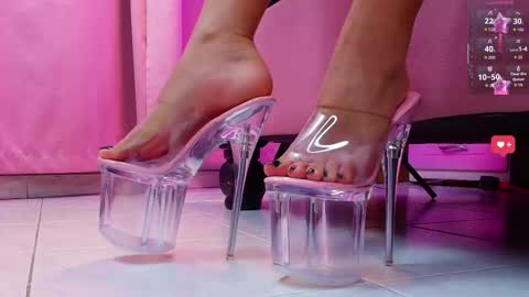 Aurora online show from 02.04.26