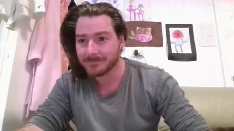 Snapshot of aussie_surf_dude chatting on 03.27.26 Aussie online show from 03.27.26