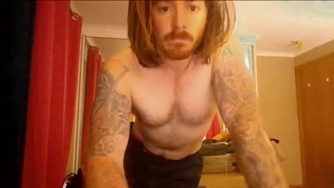 Snapshot of aussie_surf_dude chatting on 03.30.26 Aussie online show from 03.30.26