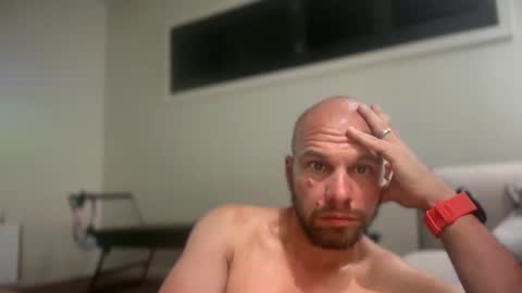 Snapshot of aussieboycal chatting on 03.17.26 aussieboycal online show from 03.17.26