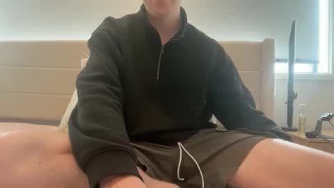 Snapshot of aussiedill2 chatting on 03.23.26 aussiedill2 online show from 03.23.26