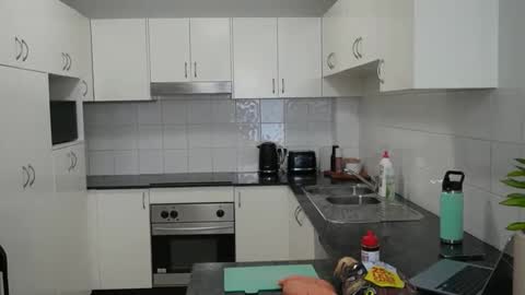 Snapshot of aussielulu chatting on 01.13.26 aussielulu online show from 01.13.26