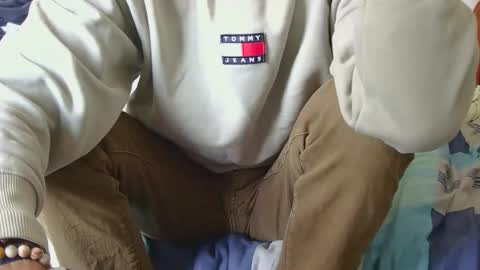 Snapshot of austin24100 chatting on 11.05.25 Austin online show from 11.05.25