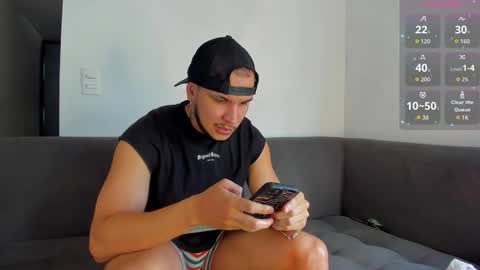 A online show from 11.08.25