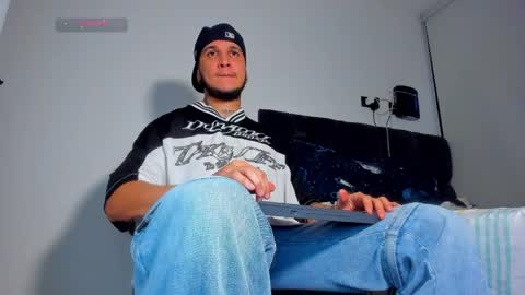 A online show from 06.03.26
