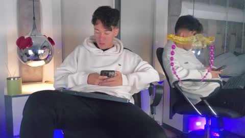 austinreeds online show from 04.08.26