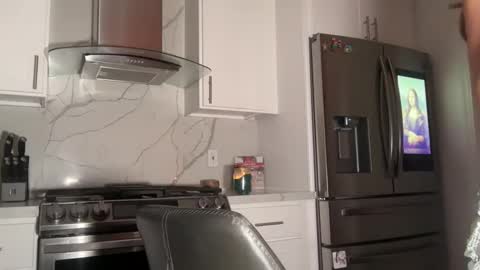 Auntumnfalls online show from 02.01.25