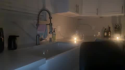 Auntumnfalls online show from 11.15.25