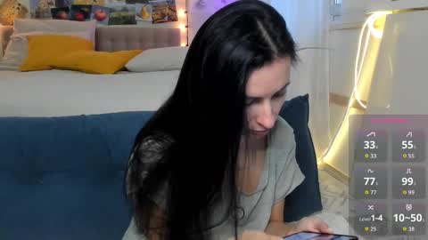 Ava online show from 10.12.25