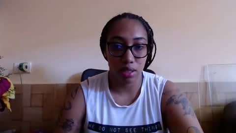 Snapshot of ava_f0xy chatting on 11.25.25 Ava Jordana online show from 11.25.25