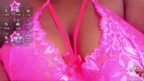 Snapshot of avajamess_ chatting on 06.19.26 EVA online show from 06.19.26