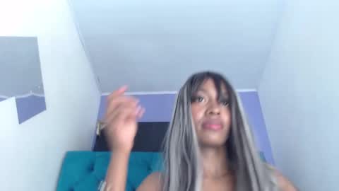 Snapshot of avalericherrycm101 chatting on 10.04.25 avalericherrycm101 online show from 10.04.25