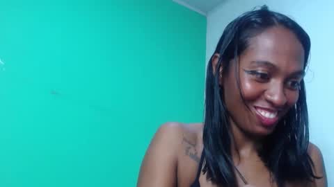 Snapshot of avalericherrycm101 chatting on 10.30.25 avalericherrycm101 online show from 10.30.25