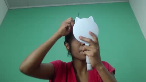 Snapshot of avalericherrycm101 chatting on 11.18.25 avalericherrycm101 online show from 11.18.25