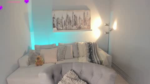 Avalon online show from 01.31.25