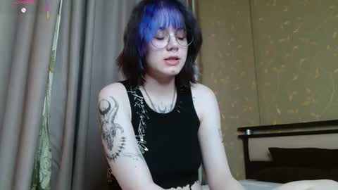 Snapshot of avaobierne chatting on 07.14.26 avaobierne online show from 07.14.26