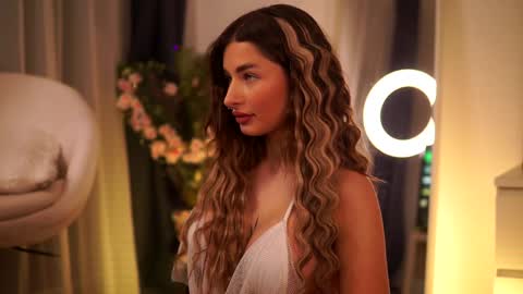 Carina online show from 01.27.25