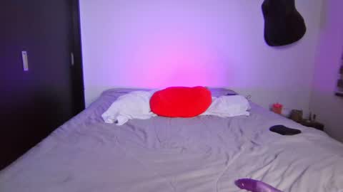 Ava  online show from 01.22.25