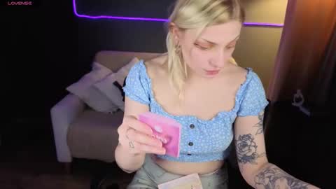 avasun online show from 03.08.26