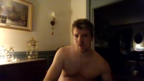 Snapshot of avenger8248 chatting on 09.19.25 Avenger online show from 09.19.25