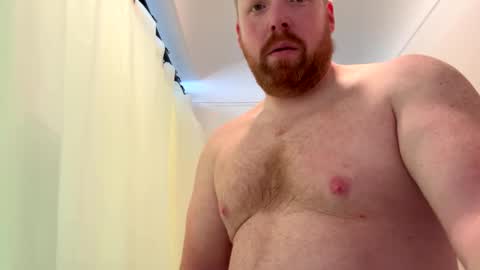 Snapshot of averagedan90 chatting on 01.06.26 Dan online show from 01.06.26