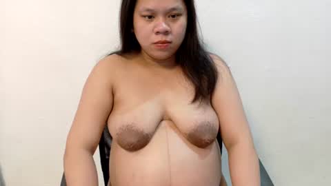 Snapshot of avery_7 chatting on 12.18.25 avery_7 online show from 12.18.25