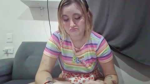 Avery Doll online show from 06.09.26