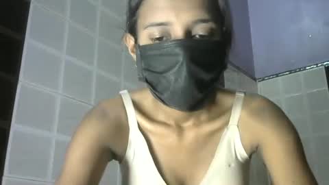 avery_lust01 online show from 05.20.26