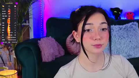 AveryWillow online show from 03.10.26