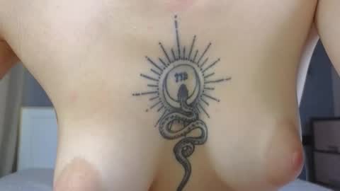 Snapshot of avgustina_love chatting on 02.11.26 avgustina_love online show from 02.11.26