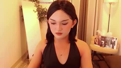 Snapshot of avi_maria12 chatting on 06.01.26 Call me Avi online show from 06.01.26