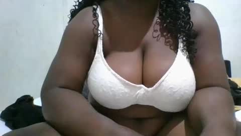 avril254 online show from 01.11.26