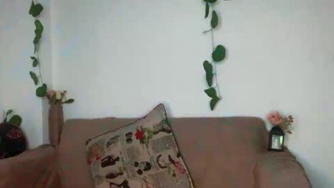 Snapshot of avril_jackson chatting on 02.14.25 Avril online show from 02.14.25