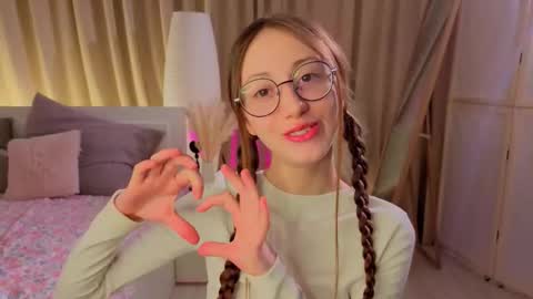 Snapshot of avrillemell chatting on 02.22.26 Avril online show from 02.22.26