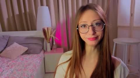 Snapshot of avrillemell chatting on 03.13.26 Avril online show from 03.13.26