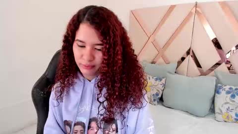 Snapshot of avrilwayne chatting on 01.16.26 Avril online show from 01.16.26