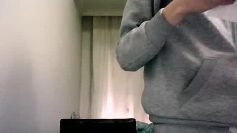 awesenheit online show from 12.31.24