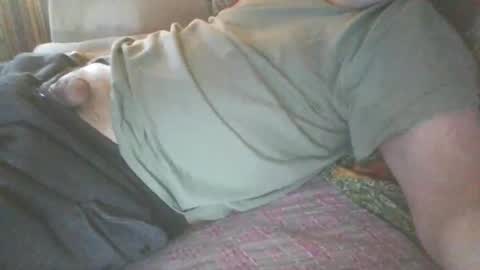 Snapshot of awgoncam chatting on 04.27.26 AWGoncam online show from 04.27.26