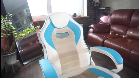 Alice online show from 10.21.25