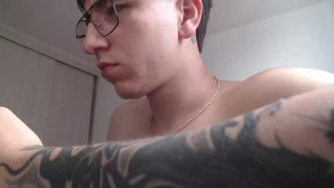 Snapshot of axel__master chatting on 06.26.26 axel__master online show from 06.26.26