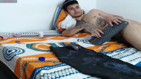 Axel online show from 02.09.25