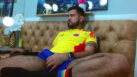 Snapshot of axel_castillo21 chatting on 01.15.26 Axel online show from 01.15.26