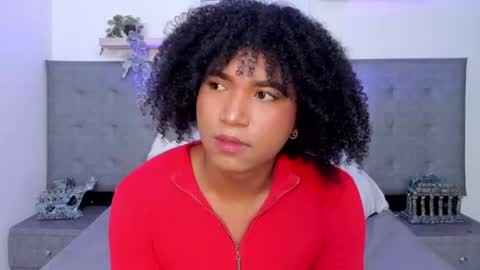 Snapshot of axel_colling1 chatting on 06.17.26 AXEL online show from 06.17.26