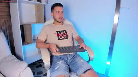 axel_grey_ online show from 09.27.25