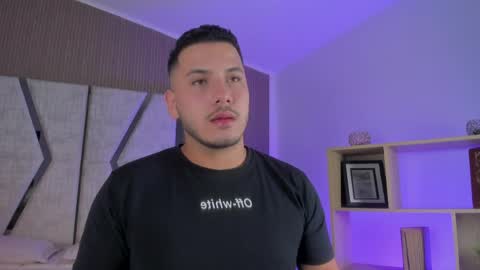 axel_grey_ online show from 05.26.26