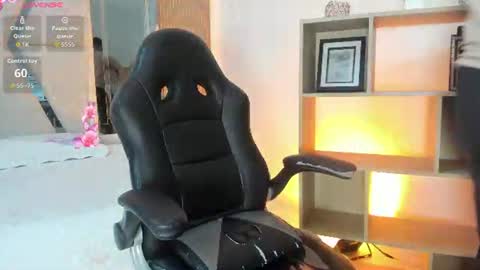 axel_grey_ online show from 06.27.26