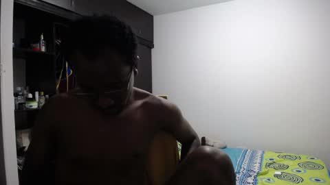Snapshot of axel_rios_207467 chatting on 07.25.26 axel rios online show from 07.25.26