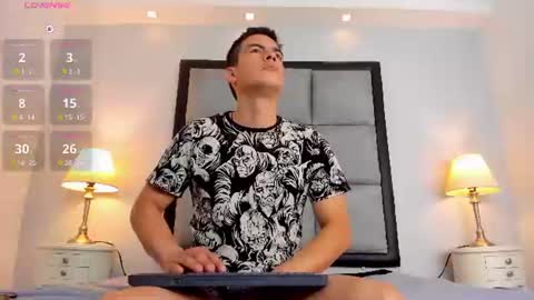 axel_wolfe online show from 07.23.26