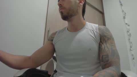 Snapshot of axelblaze_1 chatting on 03.21.26 axelblaze_1 online show from 03.21.26